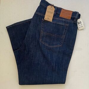 Lucky Brand Men's Dark Blue Relaxed Jeans